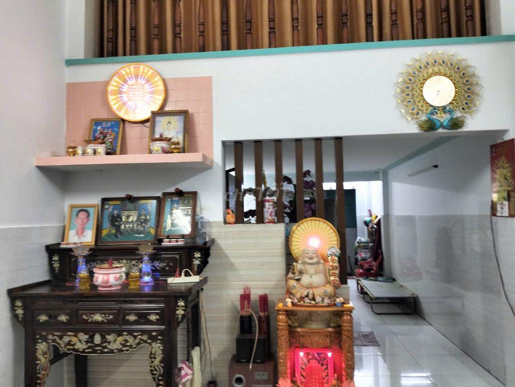 Bán nhà gắp tp hcm