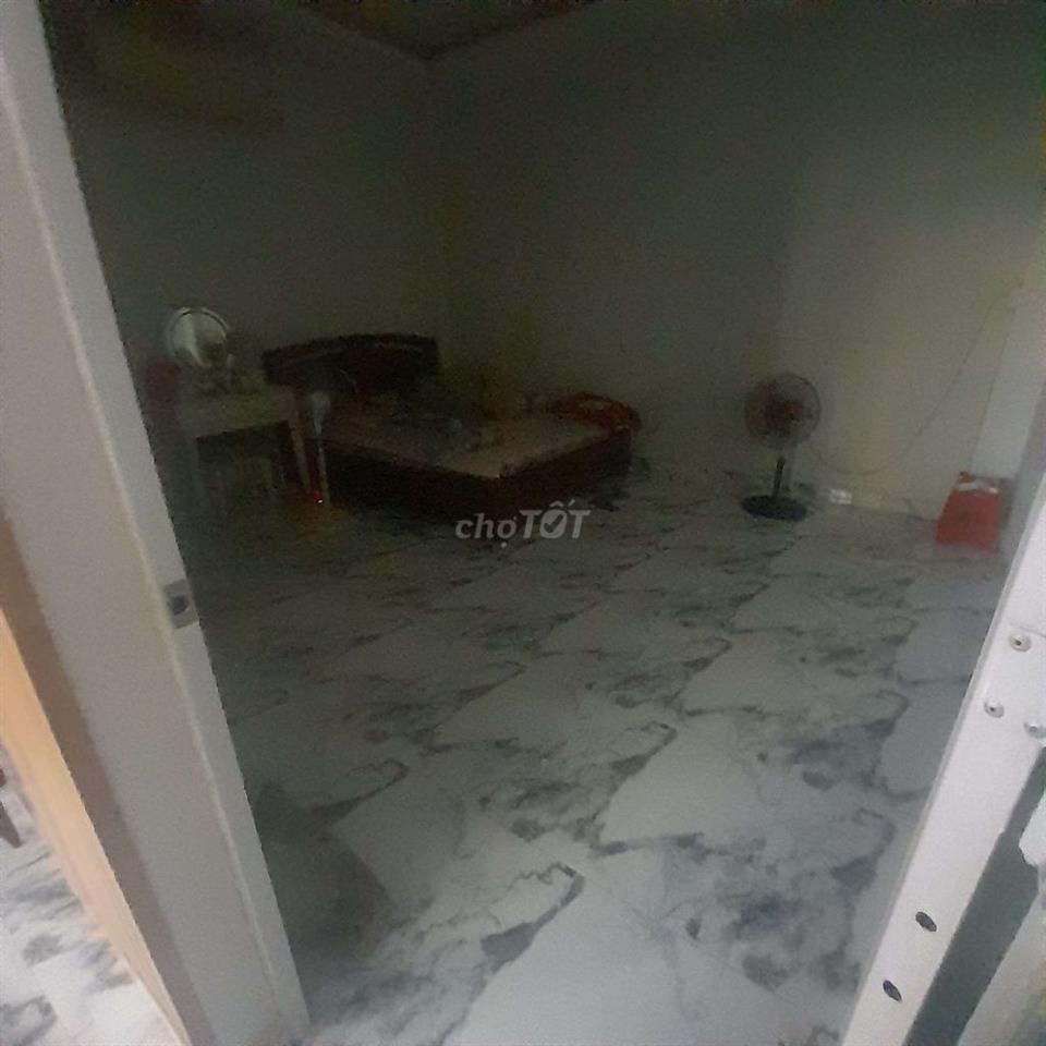 bán gấp nhà Bình Chánh