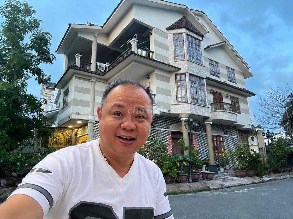 Nhà tìm chủ nhà Gốc 2MT khu Dân cư Bình Hưng