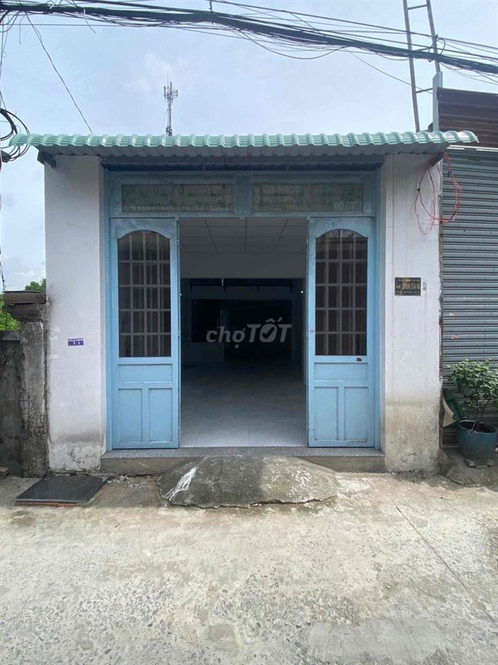 NHÀ GẦN NGUYỄN THỊ TÚ