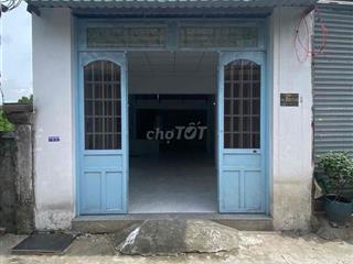 NHÀ GẦN NGUYỄN THỊ TÚ