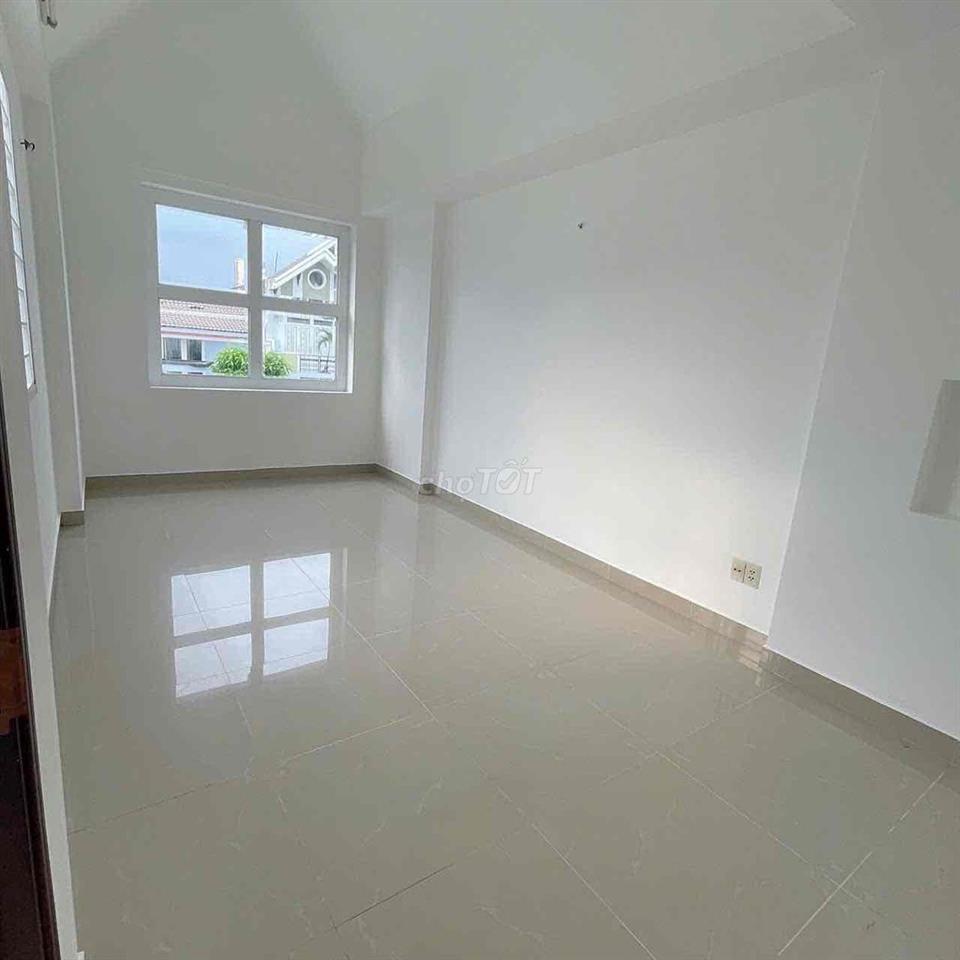 bán nhà số 11 đuờng số 9 ấp 5 xã phong phú bình chánh