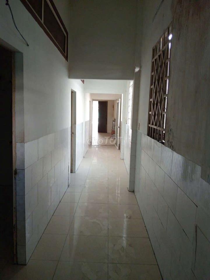 Nhà mặt tiền Trần Văn Giàu 117.4m2 . cần bán gấp.