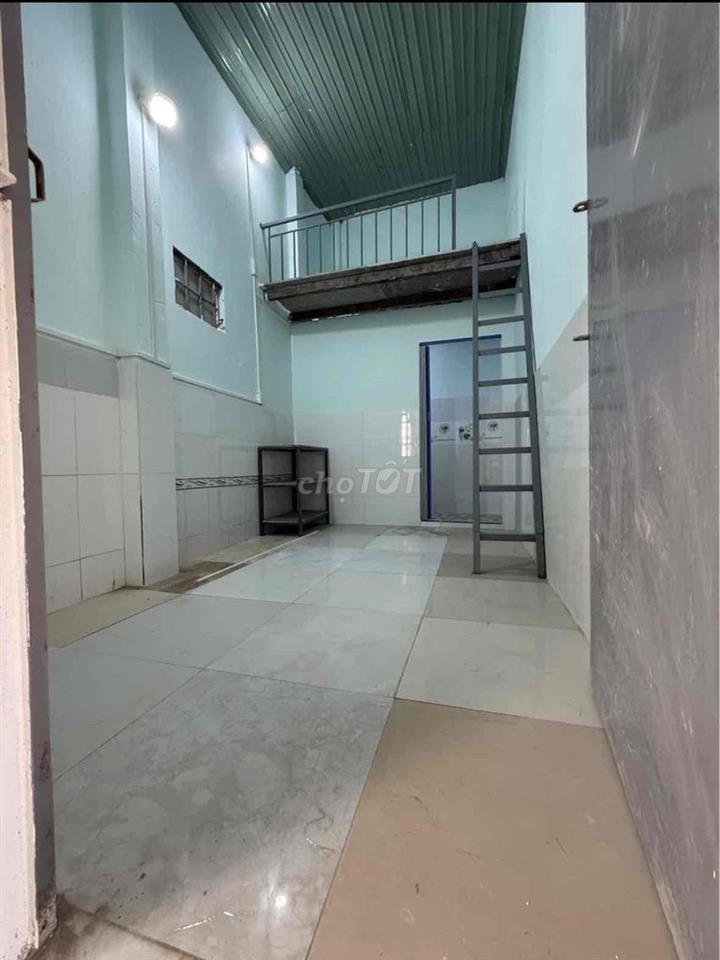 CHỦ KẸT TIỀN CẦN THANH LÝ DÃY TRỌ