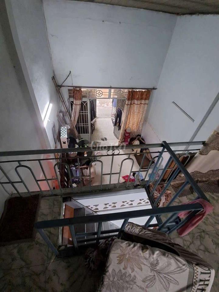 BÁN NHÀ