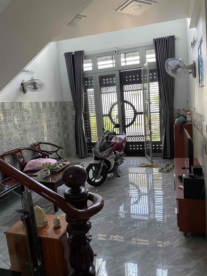 Nhà Gia đình 4,4 tỷ