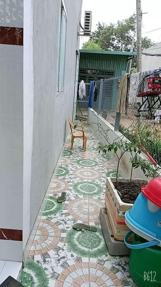 cần tiền bán gấp nhà