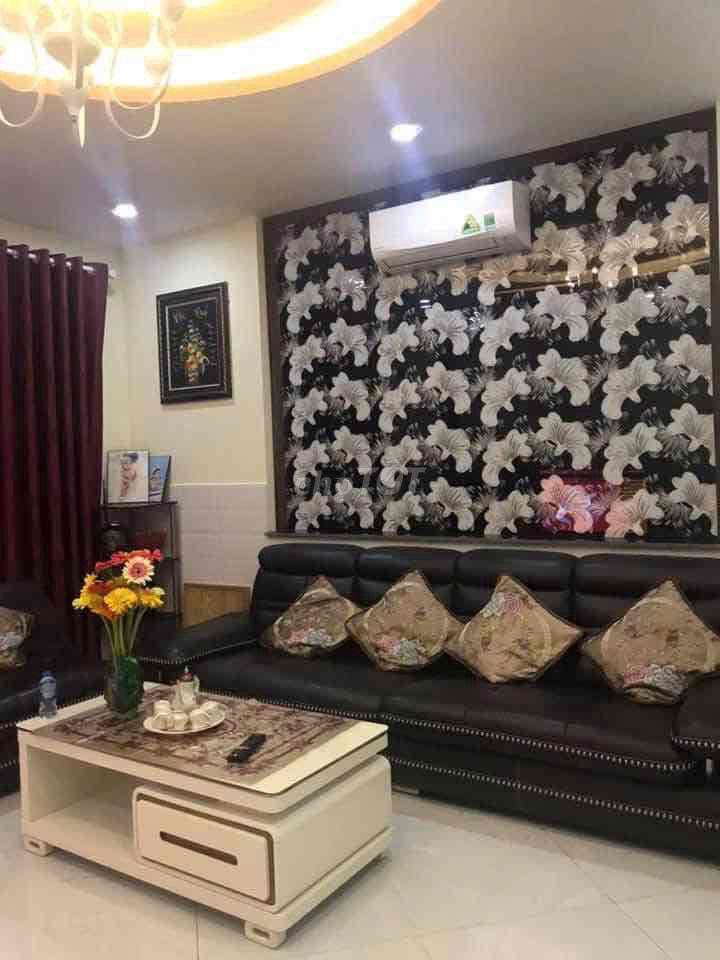 nhà phố gần trường quân đội