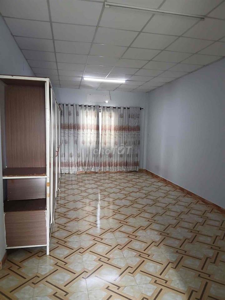 Nhà cho thuê giá 8 triệu 165m 1tret 1 lầu 3phong