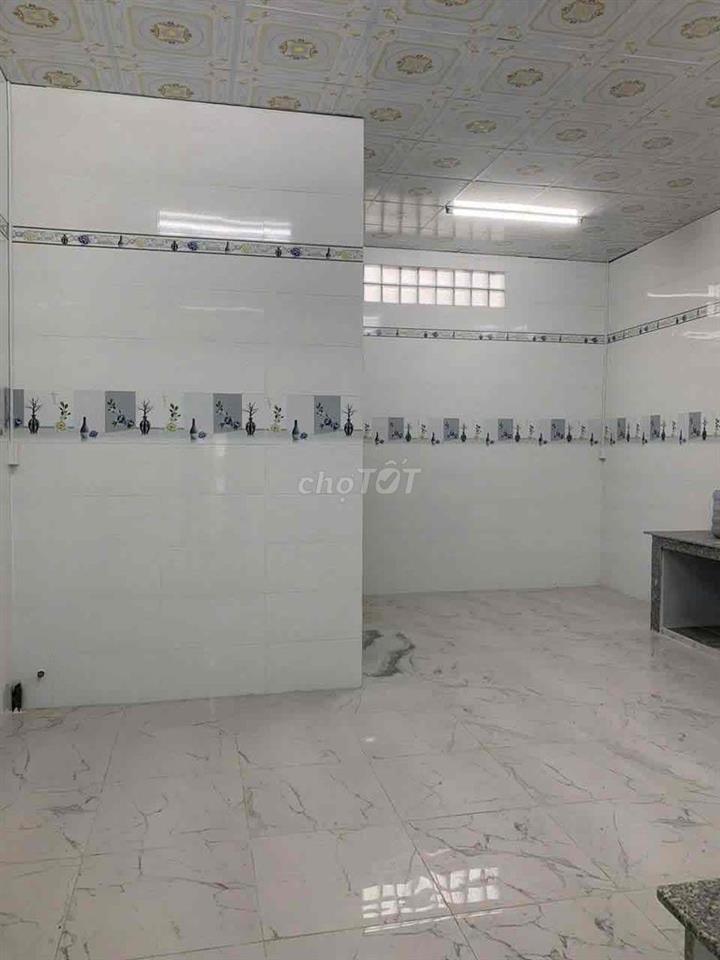 Cho thuê Nhà mặt tiền 165m ở quốc lộ 50 giá 18trieu