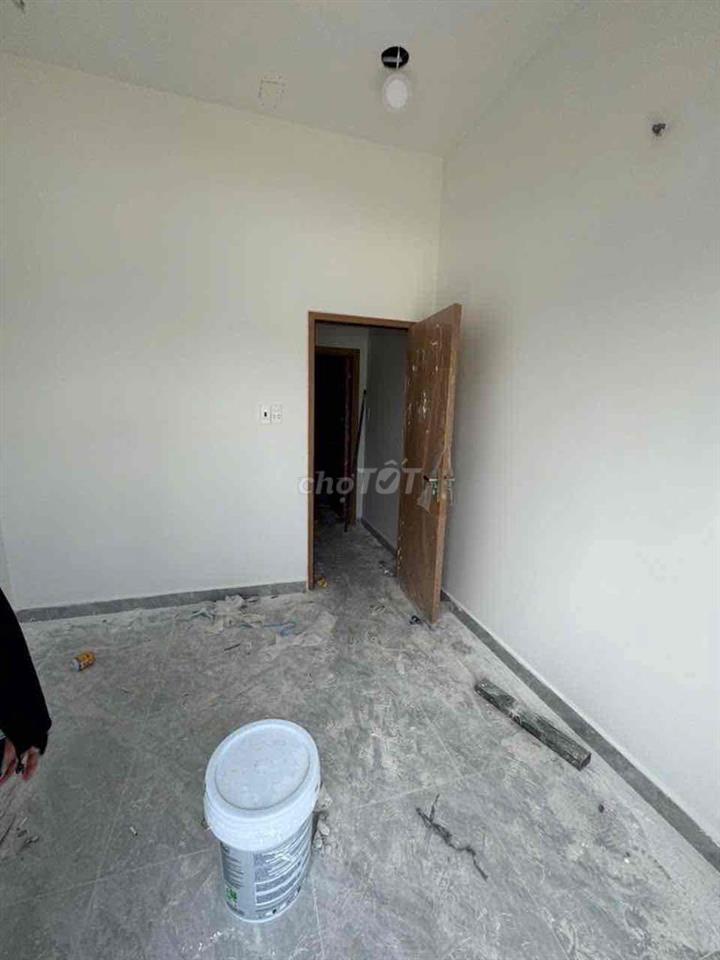 Nhà cho thuê 1 trệt 1 lau 6 triệu gần bến xe quận 8