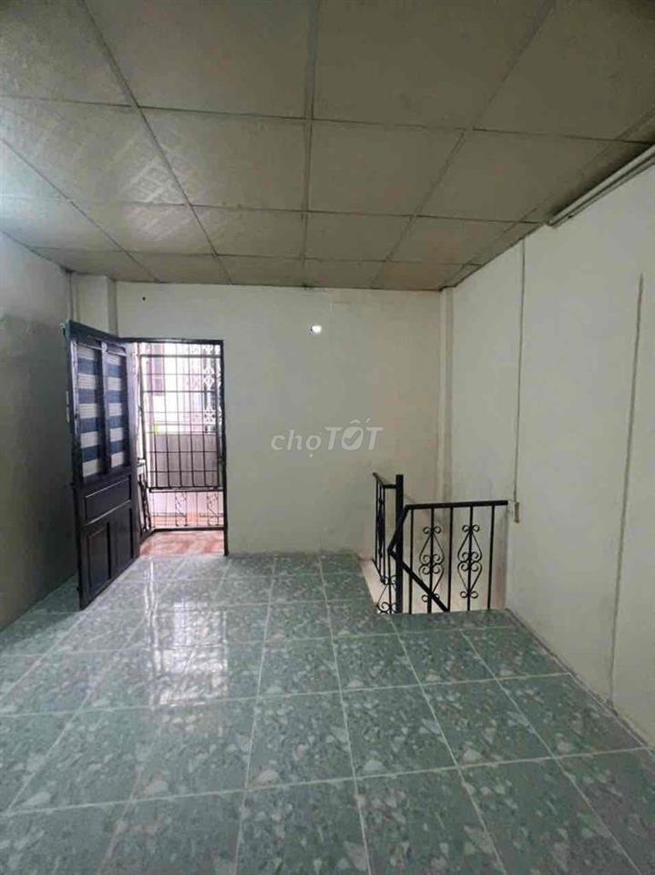 Nhà cho thuê Cao lỗ 7triệu 500