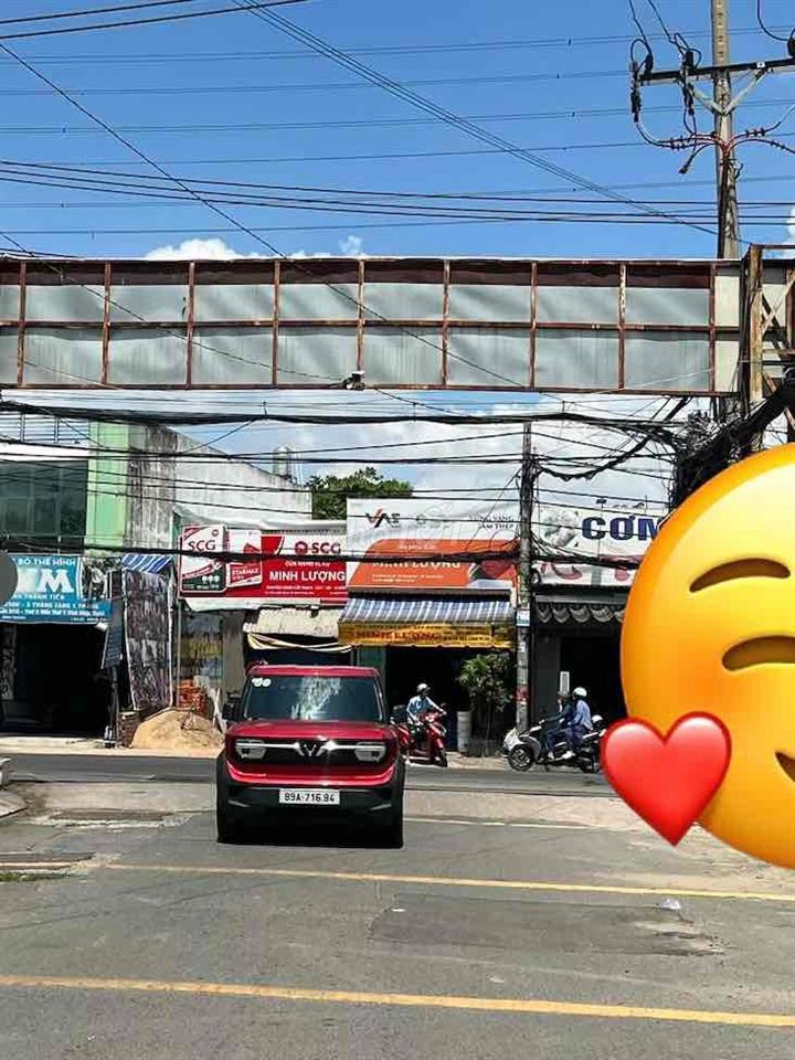 kho xưởng 300 m giá 15 triệu