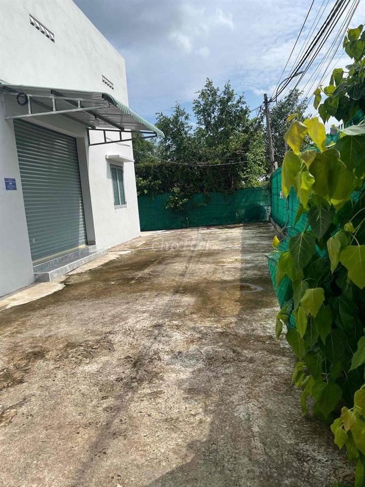 Nhà Xưởngs cho thuê 12 triệu