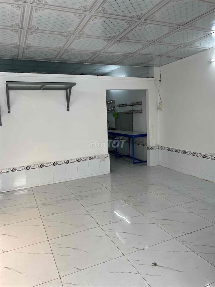 Nhà nguyên căn cho thuê 6trieu