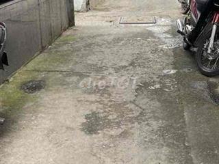 ngan 3 m dai9 m gác lửng 2tr gần chung cư giá hoà quốc lo 50 vao50 m