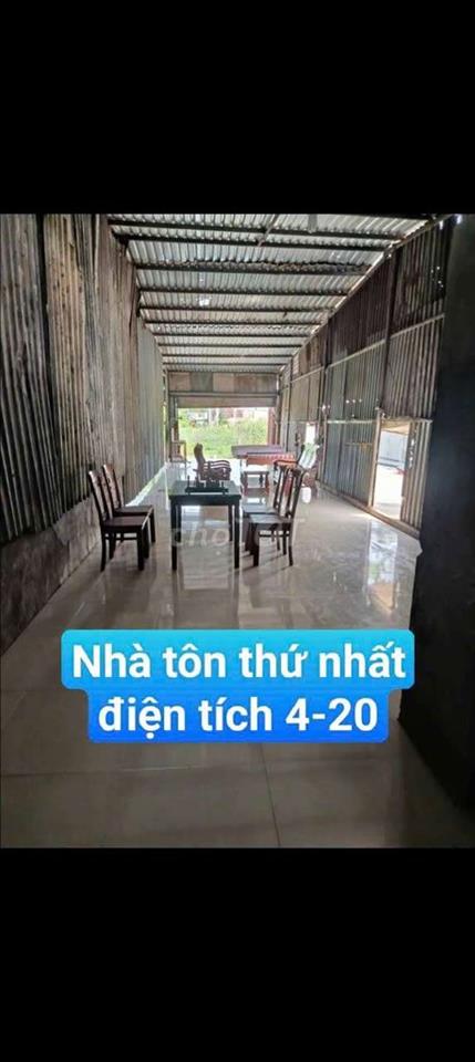 Cho thuê kho 12*20 ( gồm 2 cái Tôn + 1Miếng. Đường Võ Văn Vân Ấp 4