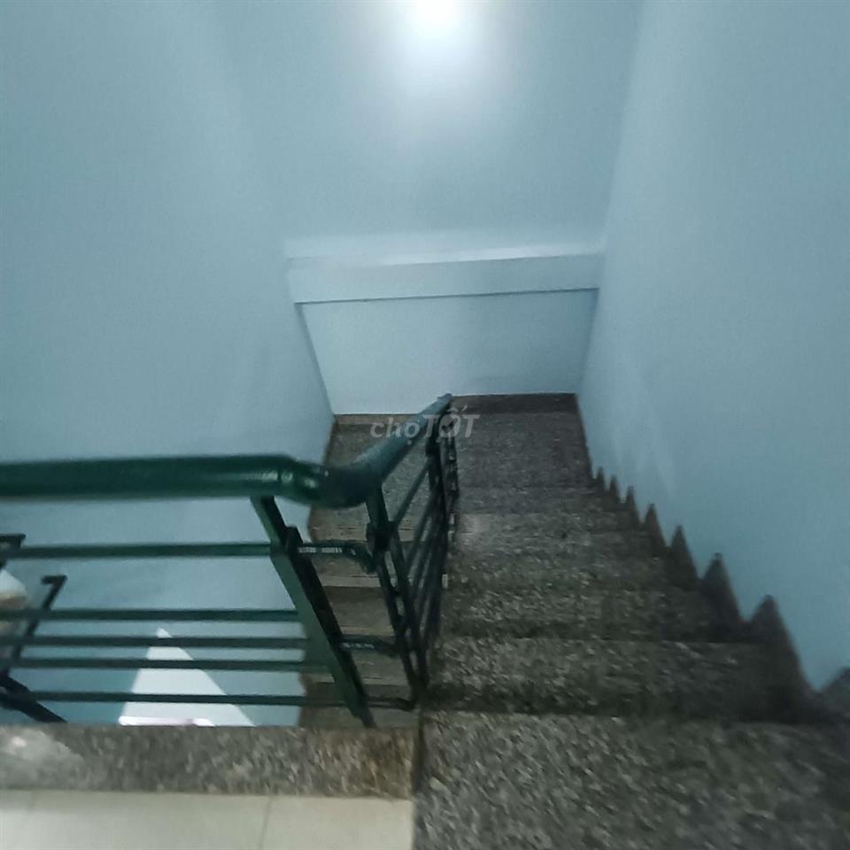 Nhà Thuê 5*20 có Lầu suốt 3pn  Đường vĩnh lộc B Ấp 6