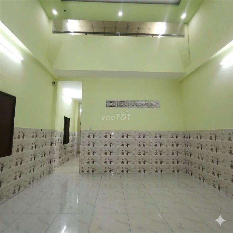 Nhà Thuê 5*20 Lầu đẹp Đường 20  Gần Chợ Ấp 5 vĩnh lộc B bình chánh
