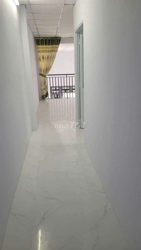 nhà thuê 4*18 Gác lửng 2pn. mới kế bên có đất t Ấp 6 xã Tân vĩnh lộc B