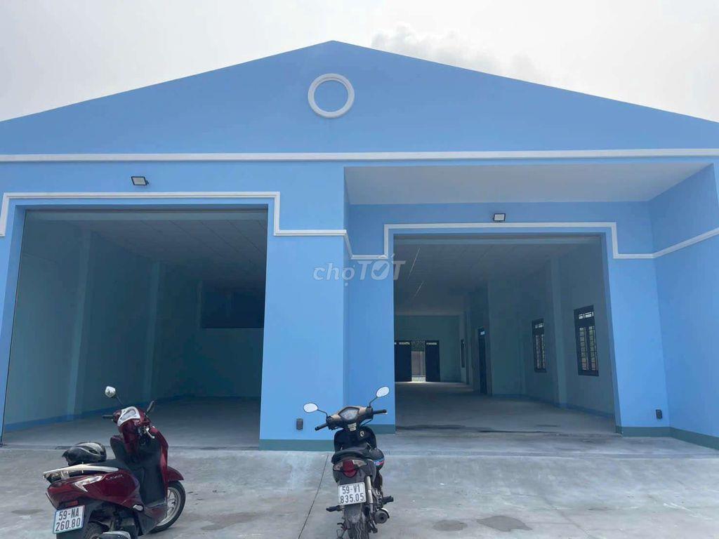 Kho Thuê  Mới tổng 1000m xD 350 sân rộng _Đường Nữ Dân vĩnh lộc A