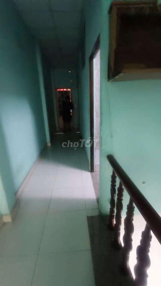 Nhà Thuê 4*16 Lầu suốt .4pn. hẻm 7m . Đường Vĩnh Lộc B . bình chánh