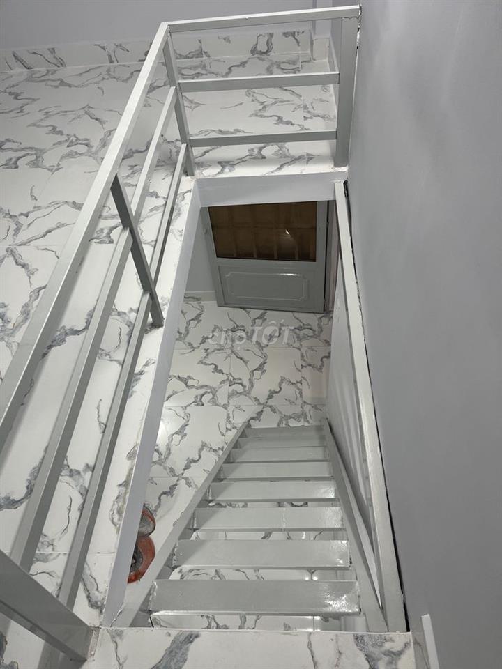 Nhà ở nguyên căn mặt tiền 60m2, giá chỉ 4.5 Tr, Vĩnh Lộc A, Bình Chánh