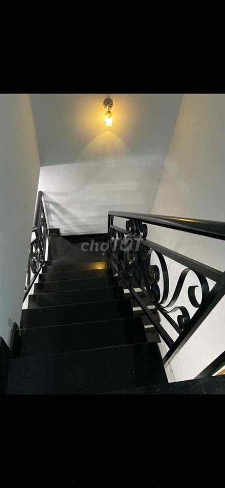Cho Thuê Nhà 6tr/th DT: 4x16 (3 phòng ngủ, 2tolet ) Hẻm 4m nước sạch t