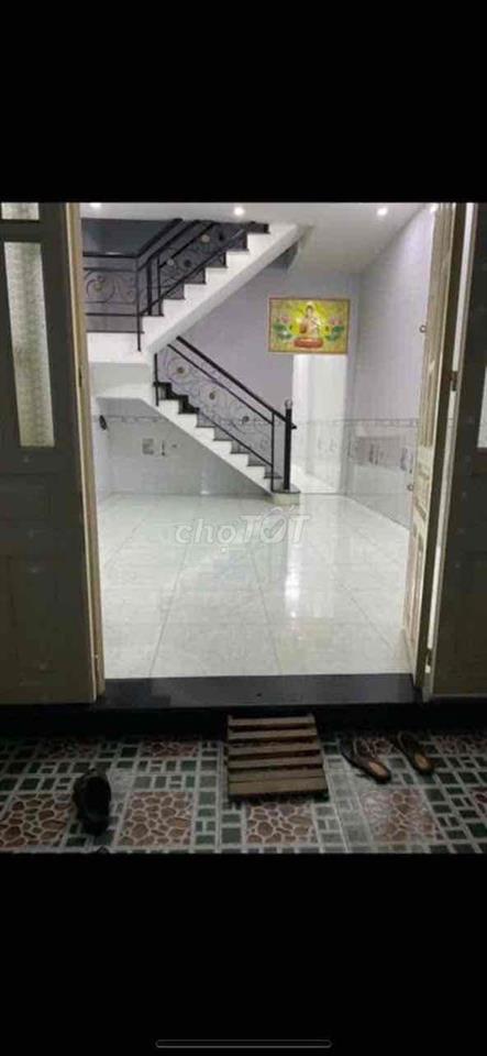 Cho Thuê Nhà 6tr/th DT: 4x16 (3 phòng ngủ, 2tolet ) Hẻm 4m nước sạch t