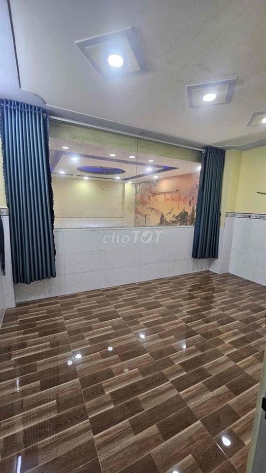 🏠 Cho thuê nhà 5tr/ tháng.  DT: 4m x 10m Lửng Lầu 3PN 2WC.   👉 Đường C