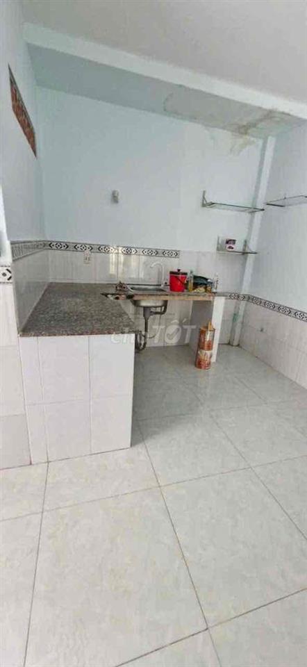 Cho thuê nhà 5,5tr/ tháng. CHỐT  DT: 4m x 12m Lầu 3PN 2WC.  👉 Đường Li