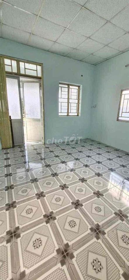 Cho thuê nhà 5,5tr/ tháng. CHỐT  DT: 4m x 12m Lầu 3PN 2WC.  👉 Đường Li