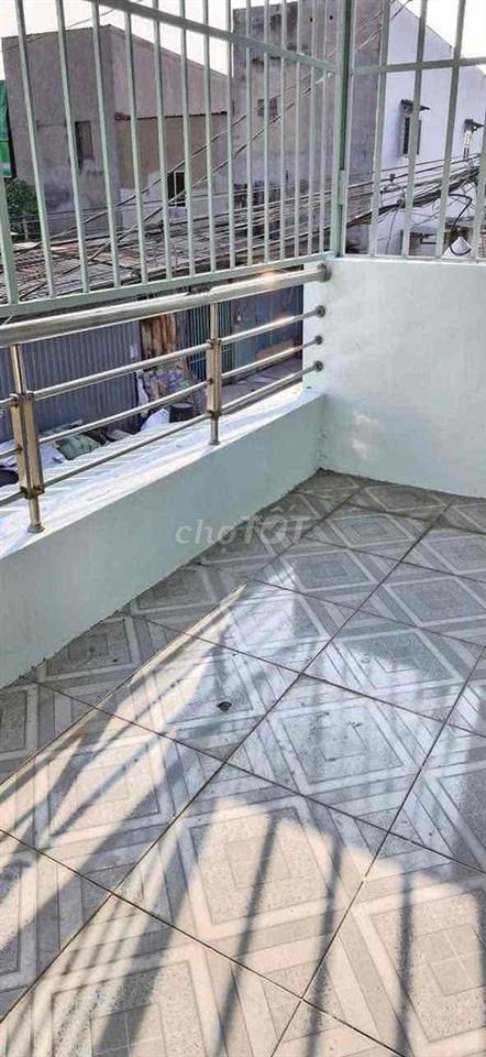 Cho thuê nhà 5,5tr/ tháng. CHỐT  DT: 4m x 12m Lầu 3PN 2WC.  👉 Đường Li