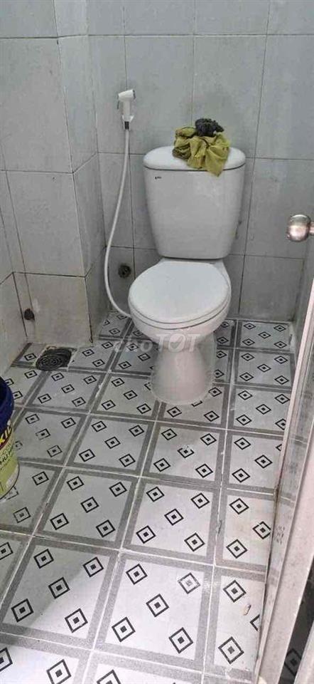 Cho thuê nhà 5,5tr/ tháng. CHỐT  DT: 4m x 12m Lầu 3PN 2WC.  👉 Đường Li