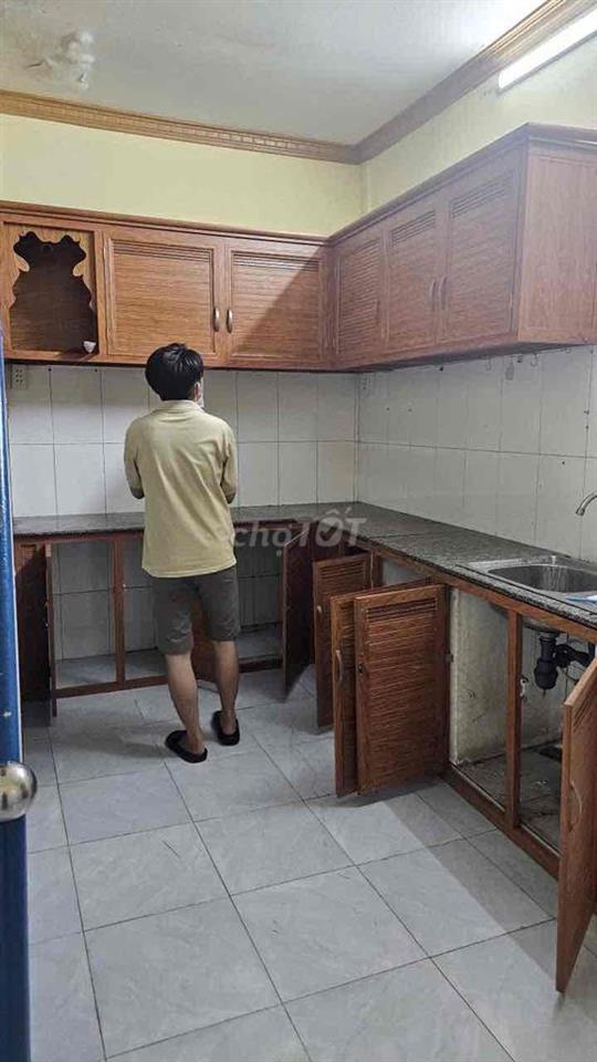 Nhà cho thuê 5tr/tháng  DT:5x14 (3pn 2wc)  Ấp 2 Đường Võ Văn Vân Vĩnh