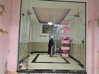 Cho thuê nhà 5,5tr/ tháng.  DT: 4m x 14m Lầu 2PN 2WC.   👉 1/ Đường Võ
