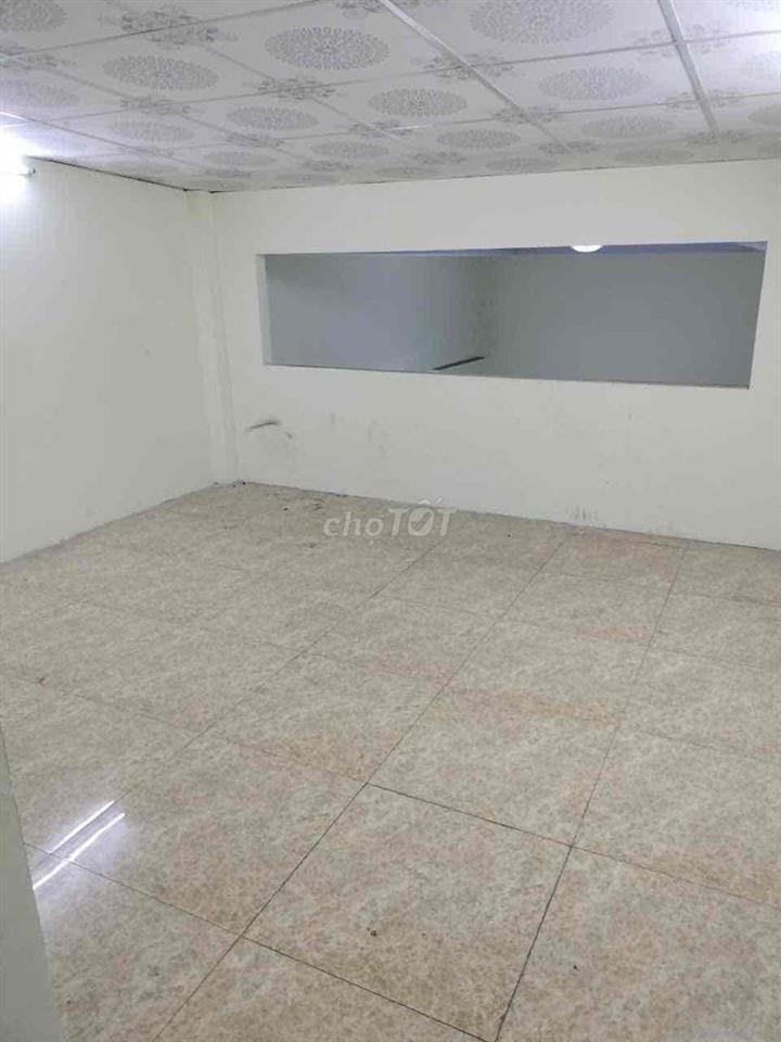 Cho thuê nhà 4tr/th DT: 4x20m Lửng 2PN 2WC  Đường Liên Ấp 1-2 Ấp 1 Vĩn