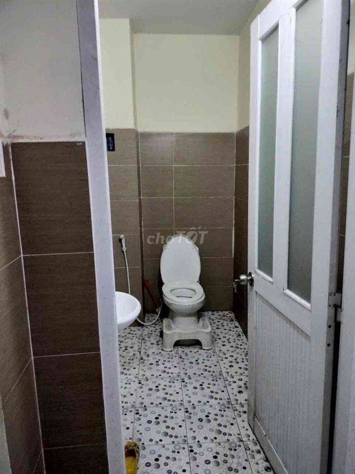 Cho thuê nhà 4tr/th DT: 4x20m Lửng 2PN 2WC  Đường Liên Ấp 1-2 Ấp 1 Vĩn