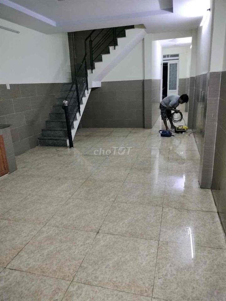 Cho thuê nhà 4tr/th DT: 4x20m Lửng 2PN 2WC  Đường Liên Ấp 1-2 Ấp 1 Vĩn