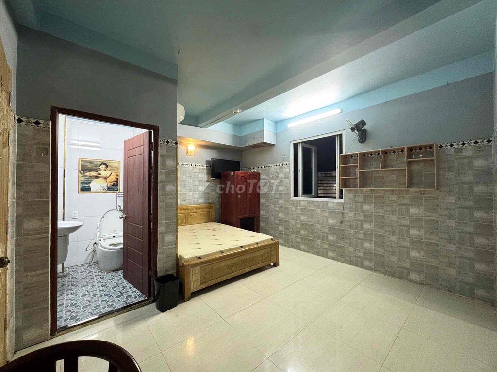 Sang nhượng nhà CHDV khu Trung Sơn