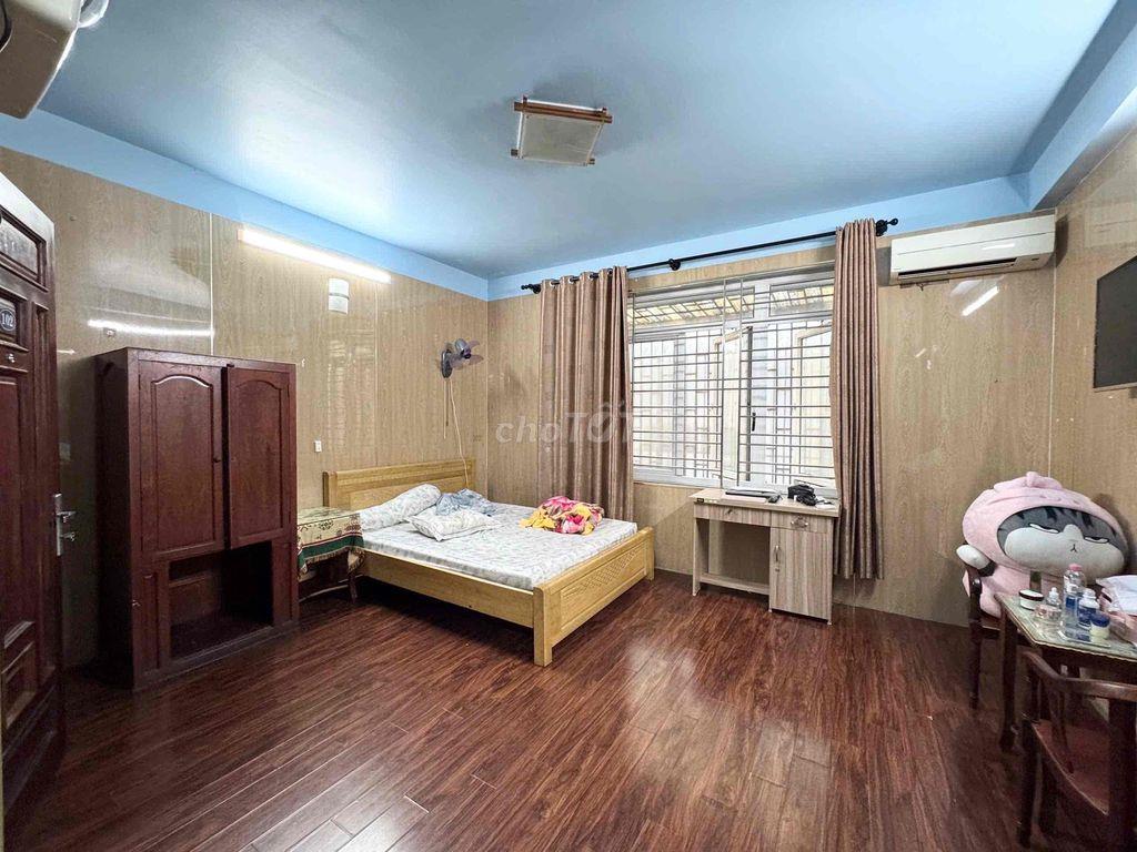 Sang nhượng nhà CHDV khu Trung Sơn
