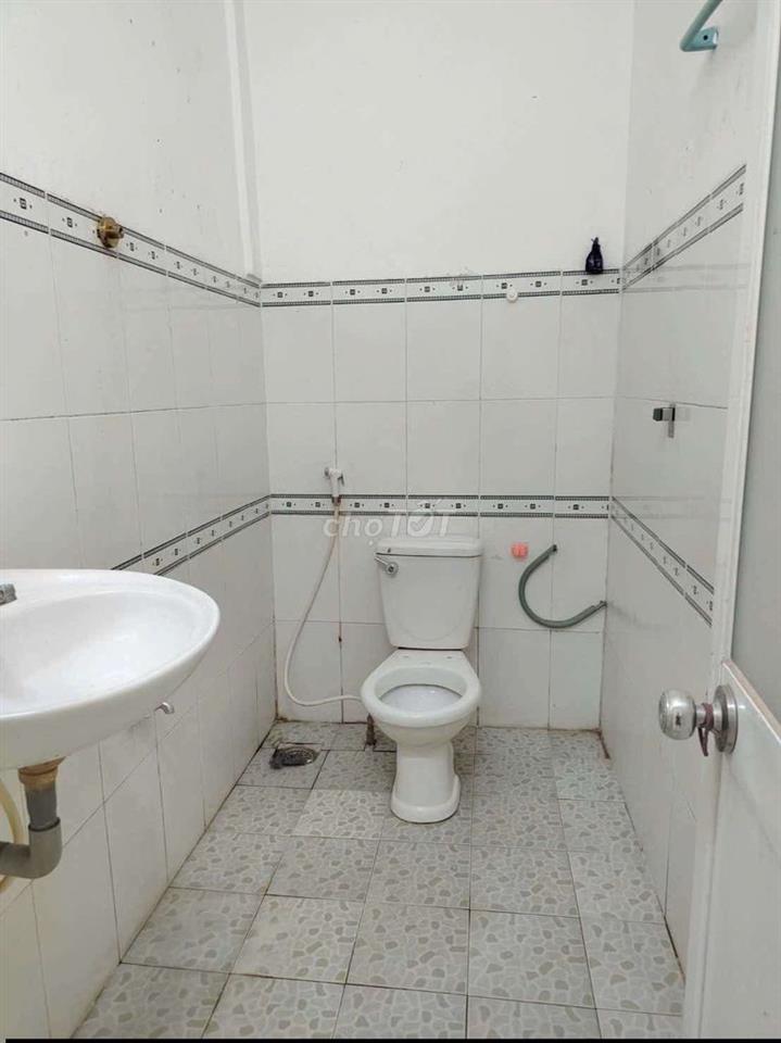 nhà cho thuê 3 pn giá 9 triệu 
