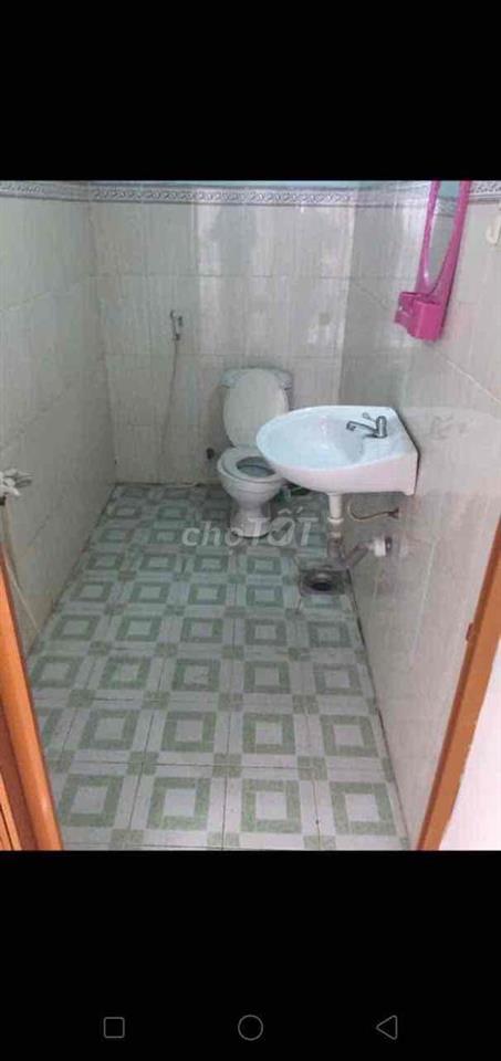 cho thue dt-4x20-duoi-2p-2wc tren trống suot dien chinh nuoc sach vlb