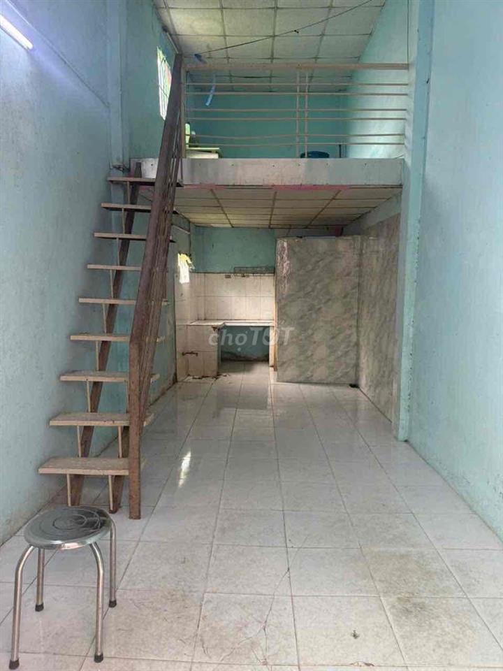 Nhà bán dt-3x7-gác lung -hẽm-4m  dien nuoc chinh gia 400 tl bình chánh