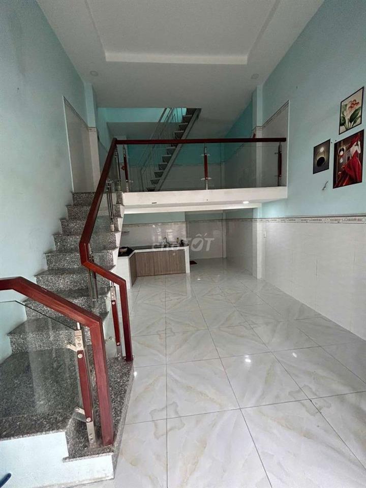 Chính chủ cho thuê nhà mặt tiền đuờng Nữ Dân Công, Vĩnh Lộc A