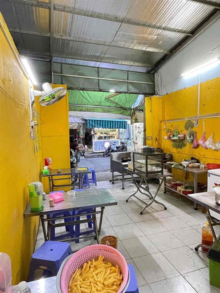 Nhà Bình Chánh gần Chợ Đệm đường Nguyễn Hữu Trí Thị Trấn Tân Túc SHR