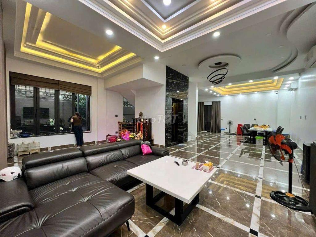 🏢 CHO THUÊ NHÀ SỐ 44 ĐƯỜNG Số 8 KDC HIM LAM – QUẬN 7