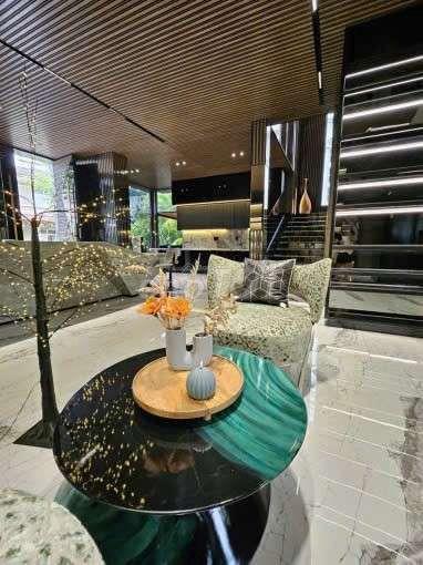 Cho Thuê  Biệt Thự Đường Hưng Thái 2 Phú Mỹ Hưng Quận 7 nhà 2 MT