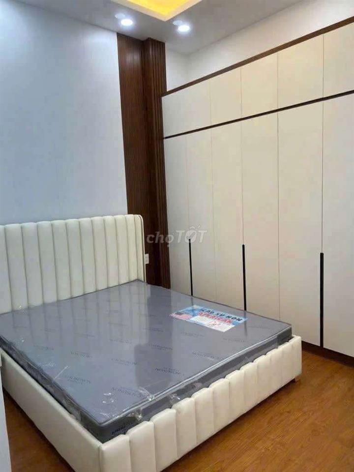 Cho thuê nhà nguyên căn hẻm 118 Nguyễn Thị Thập Q7
