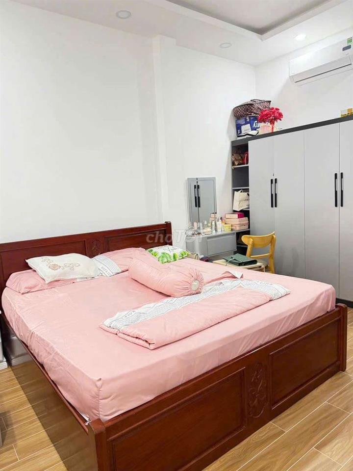 CHO THUÊ NHÀ PHỐ - MẶT TIỀN LÊ VĂN LƯƠNG - TÂN HƯNG - QUẬN 7